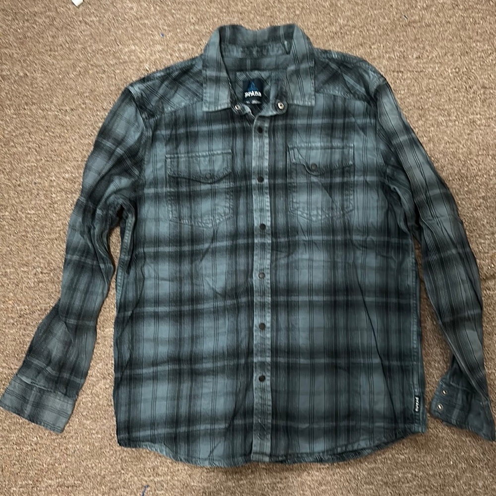 Blue Large Men’s Prana button up flannel, heavy